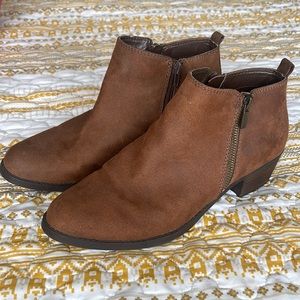 Carlos Santana ankle boots